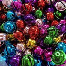 20/50 قطعة مجموعة أجراس نحاسية متعددة الألوان - مناسبة لعيد الميلاد، أجراس كبيرة بقطر 22 مم/0.866 بوصة، ديكور المنزل والحيوانات الأليفة، أجراس نحاسية مفرغة بطلاء فراغي، أجراس عيد الميلاد الملونة بقطر 22 مم، إكسسوارات مجوهرات DIY للحيوانات الأليفة، أجراس ملونة، قلادة جرس للكلب والمفاتيح، زينة أجراس معدنية صغيرة لعيد الميلاد، هدايا حفلات عيد الميلاد، باللون الأحمر والأخضر والذهبي والفضي، أجراس زينة عيد الميلاد الكلاسيكية، أجراس نجمة خماسية معلقة من الحديد المطاوع لزينة شجرة عيد الميلاد