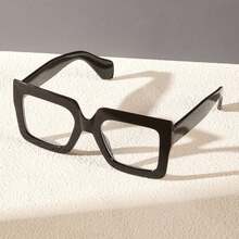 女士简约现代方形塑料时尚眼镜，适合返校、阅读、看电视、约会、街头摄影等各种场合，适合所有脸型。 - 彩色 - 查看 12