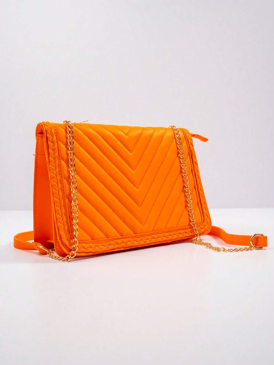 Geantă de umăr cu margini împletite