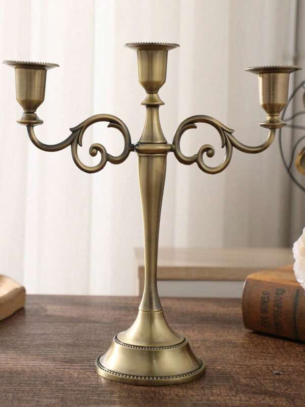 1pc/3pcs/6pcs/Set Of European Simple Bronze Windproof Candle Holder (Candle Not Included), A Variety Of Styles Are Optional, Round Bottom Conical Candle Holder, Simple And Convenient Anti-Hot Hand Candle Holder, Small Round Candle Holder, Columnar Candle Candle Holder