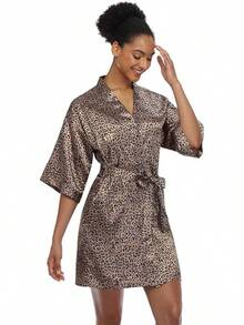 Bathrobe - Leopard Print - View 10