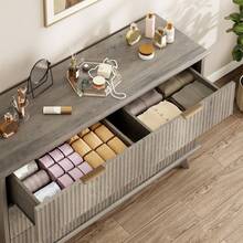QUW Fluted Dresser For Bedroom With 6 Drawers, 47.2" Wide Modern Chest Of Drawers With Metal Handle, Wooden Dresser TV Stand And Closet Clothes Storage Organizer For Living Room, Hallway - Xám - Xem 6