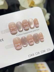 10 件高端粉色法式闪亮玻璃珠，芭蕾女孩风格手工假指甲，这款指甲贴甜美透明，带有蝴蝶结和波尔卡圆点设计，非常适合可爱女孩在假期约会或度假时使用按压指甲美甲用品
