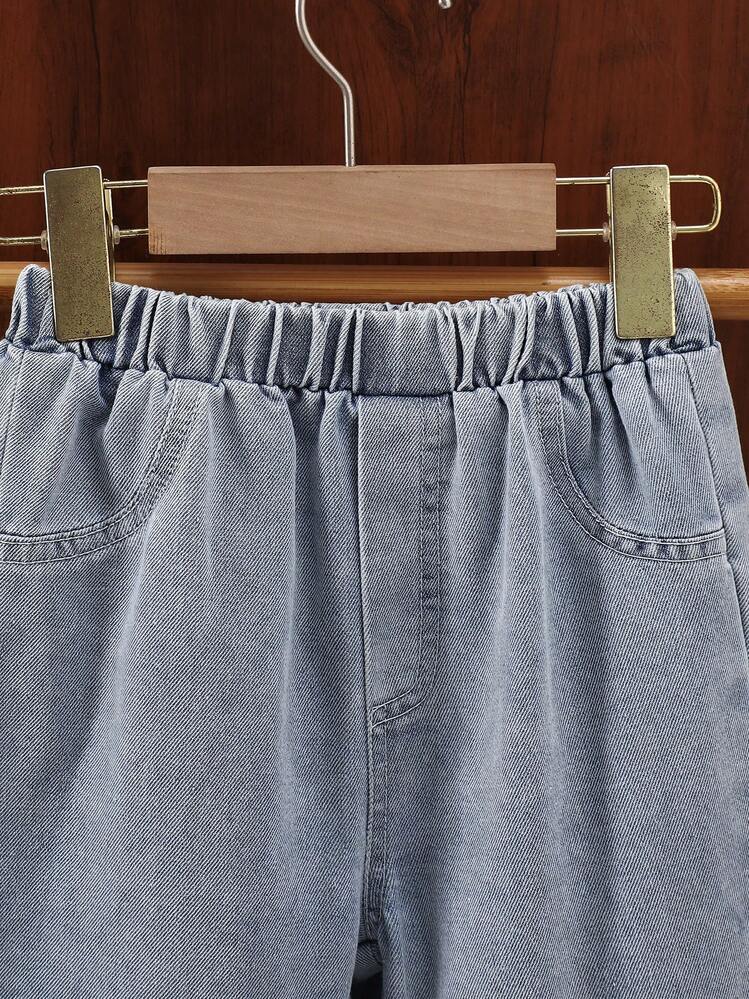 مجموعة من قطعتين: توب كامسول مطرز بشكل دب جميل + بنطلون ذو ساق واسعة مزين بشراريب عصري وعملي - أبيض - مشاهدة 8