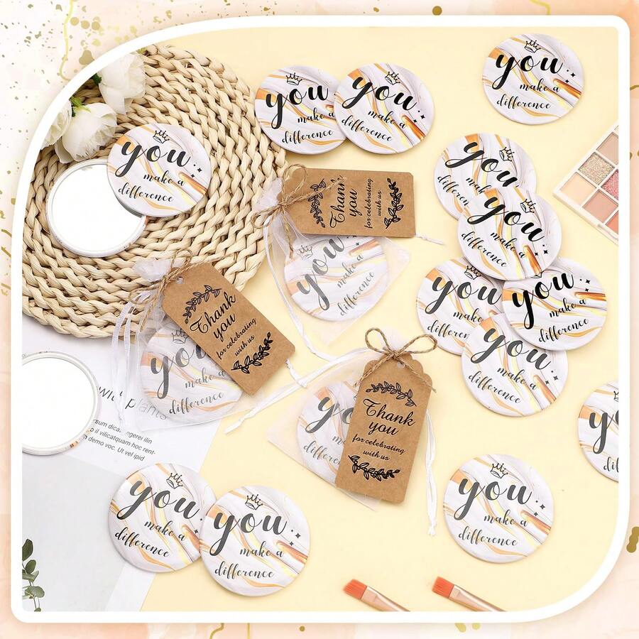 10 set di regali di apprezzamento ispiratori, set di specchi compatti da regalo, inclusi 10 pezzi specchi da trucco tascabili, 10 pezzi borse in organza, 10 pezzi cartellini di ringraziamento e 1 pezzo corda. Specchi tascabili da regalo, adatti per Natale, Capodanno, Pasqua, San Valentino, compleanni o lauree e matrimoni