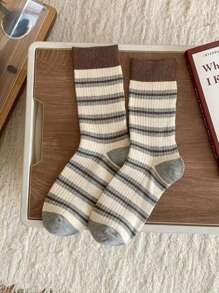 5 pares de calcetines medianos a la pantorrilla con bloques de color y rayas aleatorios, estilo coreano de calcetines largos tipo tubo para mujer, primavera