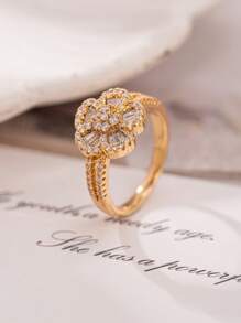 1 Anello in rame di lusso con micro-incrostazione di zirconia a forma di petalo, gioiello raffinato adatto per teenager, regalo ideale per amici, studenti per compleanni, feste, anniversari