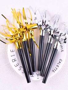 10 件黑色和金色啦啦队口哨，派对发声口哨，圣诞派对礼物