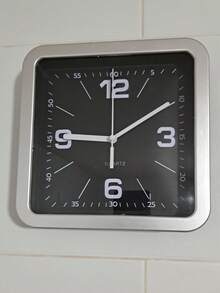Reloj de pared segundero básico 20 cm cuadrado marca minutos reloj silencioso elegancia minimalista hogar oficina moderno lectura fácil decoración - Gris Claro - Ver 3