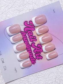 方形手工指甲装饰，Y2K 坏蛋风格，包含裸色、紫色、金色、白色指甲板，配有法式尖头、雕刻、珠子、星星、不对称液态金属元素，10 件/套，3 种尺寸可选，适合派对、庆典、日常佩戴，附带工具，是送给女士和女孩的绝佳礼物 - 白色 - 查看 3