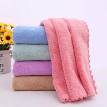 1PC Good-Looking And Practical Solid-Color Towels, Ordinary Household Handkerchiefs, Simple Small Square Towels, Soft Absorbent Towels For Household Bathrooms, Bathroom Supplies, Random Color Delivery.