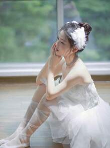 Elegante tocado de 2 piezas con plumas de cisne blanco estilo francés y perlas, un accesorio de cabello delicado y grácil perfecto para actuaciones de ballet y ocasiones nupciales