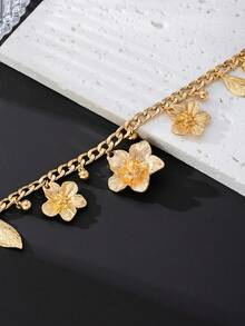 1 件时尚夏季海滩度假流苏链和 5 瓣花吊坠脚链（不含礼品盒）