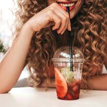 200 PACK 12oz Clear Plastic Cups, Disposable Cold Drinking Cups, 12 Ounce Clear Cups With Dome Lids With Holes For Smoothie, Milkshake, Bubble Tea, Parfait - 清除 - 查看 6