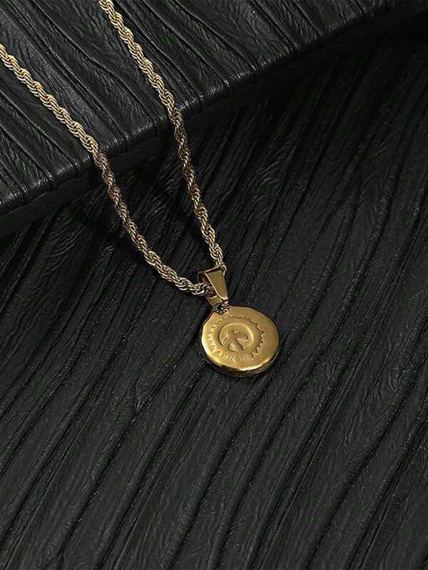 1pc European & American Style Gold Circular Twist Pendant Necklace, Personalized Simple Tarnish Resistant Casual & Office Wear For Men