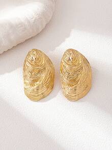 1 对时尚欧美风格金色几何不对称条纹凸起波浪耳环，适合日常佩戴、约会、聚会、度假，是送给妻子/女朋友的理想节日礼物