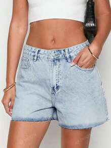 Casual Denim Shorts With Fringed Edges And Pockets, Zipper Closure For Spring/Summer