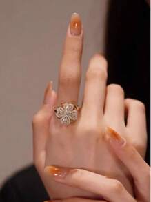 1pc Elegant 4-Leaf Clover Zirconia Inlaid Rotating Open Ring, Versatile Minimalist Women Jewelry Gift