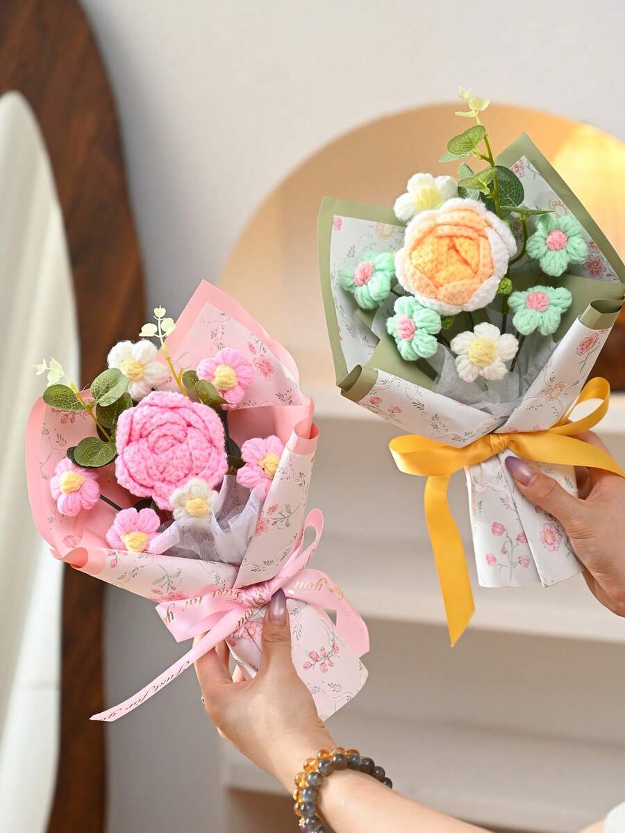 一套人造花束，包含包装纸、玫瑰和钩编花朵，适合作为生日或周年纪念礼物送给老师、母亲、闺蜜、女性，也适合母亲节、情人节、婚礼纪念品和节日派对家居装饰，可用于家居、餐桌、卧室、浴室、书桌装饰。 - 彩色 - 查看 1