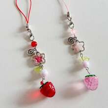 1 Stück süßer herzförmiger Erdbeere Handyband, rosa Frucht Handyanhänger, Schlüsselanhänger, Rucksack Dekoration, geeignet für den täglichen Gebrauch, tolles Geschenk für Familie, Freunde, Freundinnen zu Weihnachten