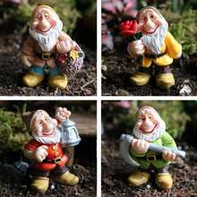 Set Of 7pcs Miniature Fairy Garden Gnomes Dwarf Figurines Mini Resin Garden Gnomes Figures Funny Bonsai Micro Statue Decoration