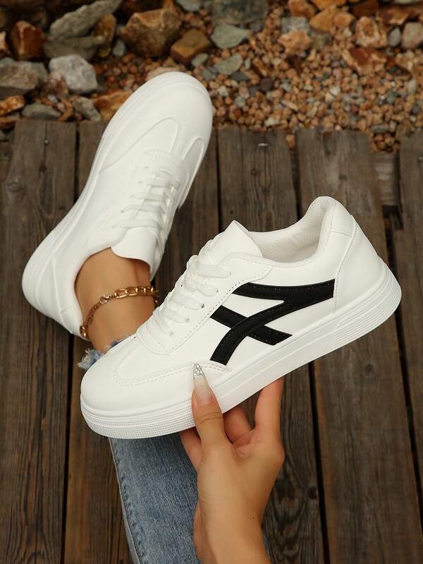 2025 Spring New Women's White Student Sneakers, Fashion Versatile Breathable Athletic Shoes, Casual Shoes Ins