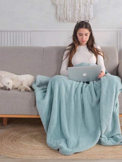 Tillverkad i Turkiet – Benna Wellsoft TV-filt 150x200 cm – Mjuk, plyschig dubbelsidig pläd i polarfleece – Lätt och varm