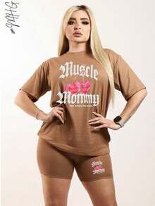 Outfit casual  Conjunto cómodo  Look urbano  Ropa relajada  Estilo streetwear  Athleisure (mezcla de ropa deportiva y casual)  Moda juvenil  Outfit veraniego  Letras  Floral    Casual  Dulce    Playa - Camel - Ver 1