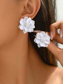 1 对简约百搭夸张山茶花和珍珠耳钉，适合女士 - 白色 - 查看 13