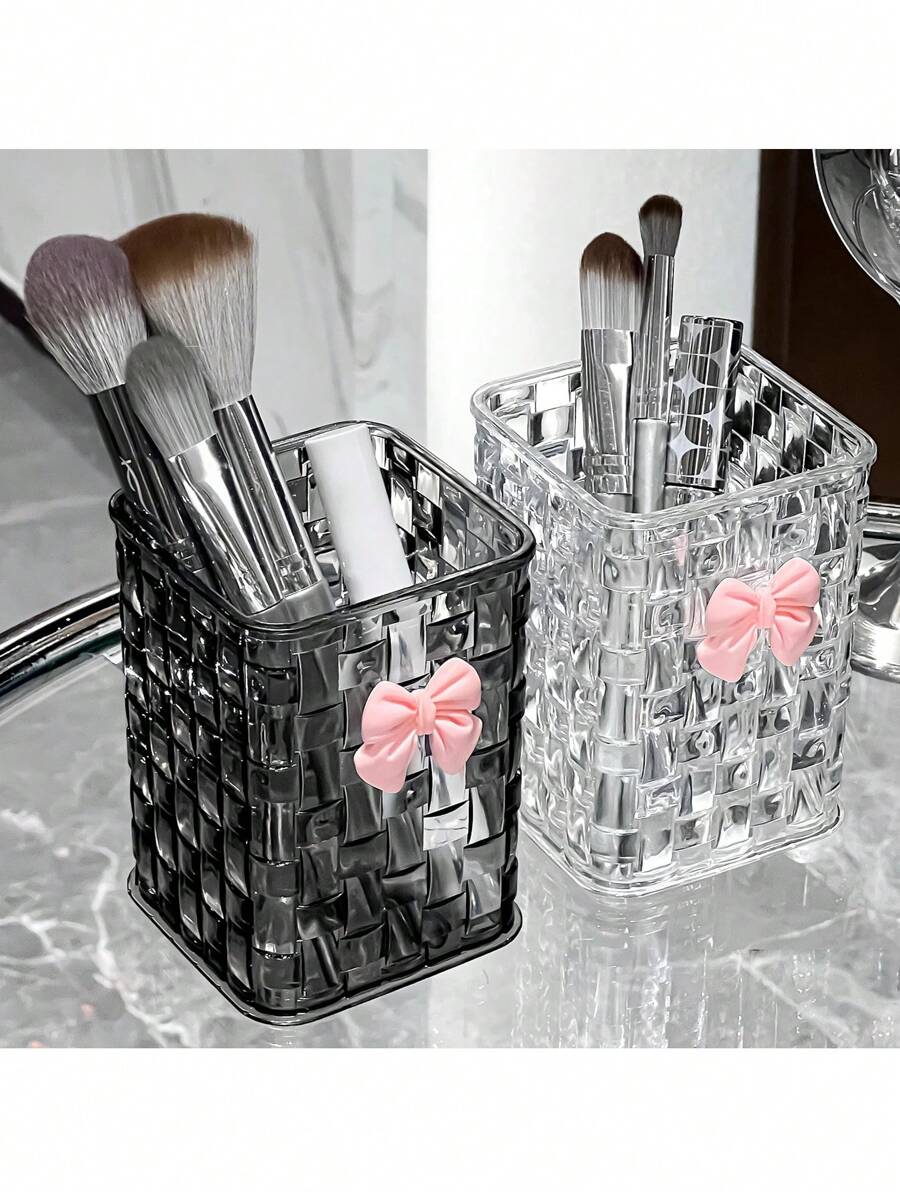 1pc Woven-Texture Plastic Makeup Brushes Holder With Butterfly Sticker – Large Capacity Desktop Pens Organizer Box, Durable Plastic Transparent White/Black, Multi-Purpose Desktop Storage Container For Makeup Brushes, Pens, Lipsticks, And Stationery, Neat Storage – Perfect For Desks, Vanity Tables, Bathrooms, And Bedroom Nightstands, Dorm, Office Bag, Makeup Bag, Toiletry Bag, Desk Organiser, Cosmetic Bag, Makeup Pouch, Jewellery Box, Pouch, Makeup Brush Holder, Brush Holder, Perfume Organiser, Pouch Bag