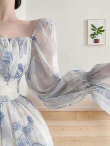 Stylish Floral Print Dress With A U-Shaped Collar And Flared Sleeves, Long Sleeves With A Cinched Waist For A Slimming And Elegant Mid Length Skirt, Gentle And Elegant Princess Dress For Spring And Autumn