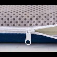 1 Stück 4D Memory Foam Kissen 4cm verdickt - Super weich ergonomisches Lendenkissen, atmungsaktives Bürostuhl- & Autositzkissen für Zuhause/Büro, Memory Foam Sitzkissen, Polyester Bezug, Sitzkomfort für Zuhause, konturiertes Design, hochdichter Schaum, Kissen für Bürostuhl für Büroprofis, Bürodekoration, Stuhlkissen für Gaming Stühle