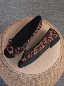 Bailarinas para mujer, zapatos de suela blanda con punta cuadrada y estilo elegante, bailarinas versátiles con moño, mocasines planos con estampado de leopardo en negro, tallas 35-43 (corren grandes - talla hacia arriba)