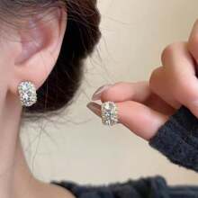 Minimalist Asymmetrical Silver Piece C-Shaped Hoop Earrings For Women, Versatile