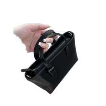 Women Shoulder Bags - 黑色 - 查看 7