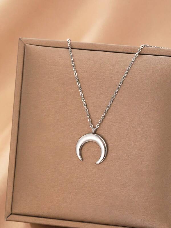 Stainless Steel Necklace With Elegant Moon Pendant Choker, Korean Fashion Luxury Jewelry Gift For Women, Party/Banquet
