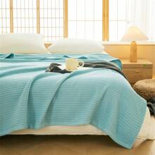 1pc 100% Cotton Gauze Blanket - Lightweight & Breathable Plaid Pattern | All-Season Bedding | 40s Jacquard Weave | Machine Washable | Soft Summer Quilt (For Night Sweats) | Modern Home Decor, Simple Design & Easy Care Fabric