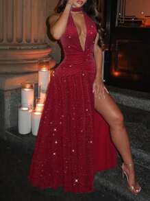 女式性感深V领细肩带金属褶饰腰部开衩长款派对连衣裙