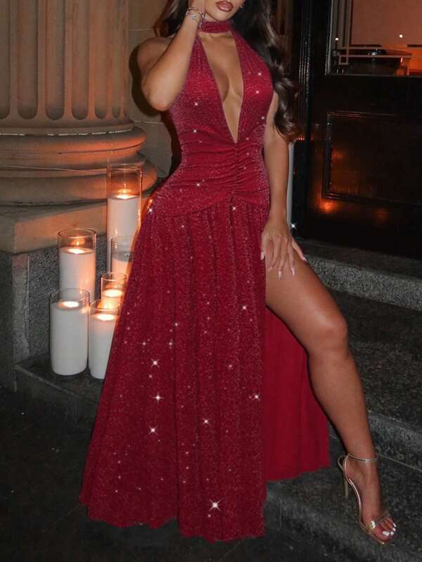 Vestido largo de fiesta de mujer con cuello en V profundo, tirantes finos, cintura fruncida con efecto metálico y abertura lateral