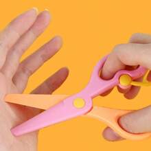 6pcs Kids Scissors, Craft Scissors For Beginners, Plastic Blade Student Art Scissors, Portable DIY Art Supplies, Random Color, Children Craft Scissors, Back To School Stationery