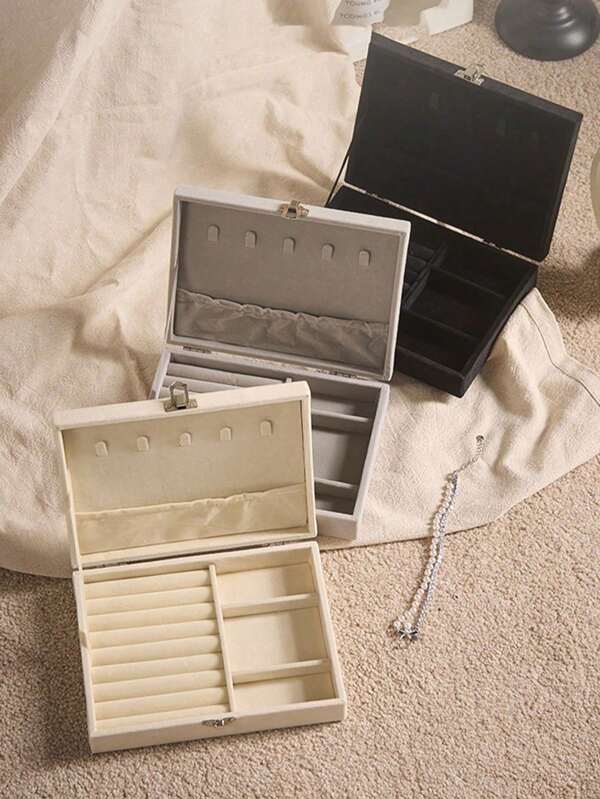 صندوق مجوهرات مخملي بريميوم قطعة واحدة، أروقة كبيرة السعة، أربطة، صندوق تخزين الحلقات، تصميم متطور، مناسب للسفر إلى الخارج، مربع تنظيم المجوهرات متعدد الطبقات، مضاد للأكسدة للنساء منظم التخزين ضروريات السفر العودة إلى المدرسة تخزين المبيت