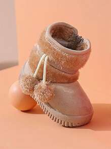 1双儿童靴，卡其色毛绒球雪地靴，软底防滑，中筒靴，适合男孩女孩户外、聚会、旅行、冬季穿着 - 米色 - 查看 3