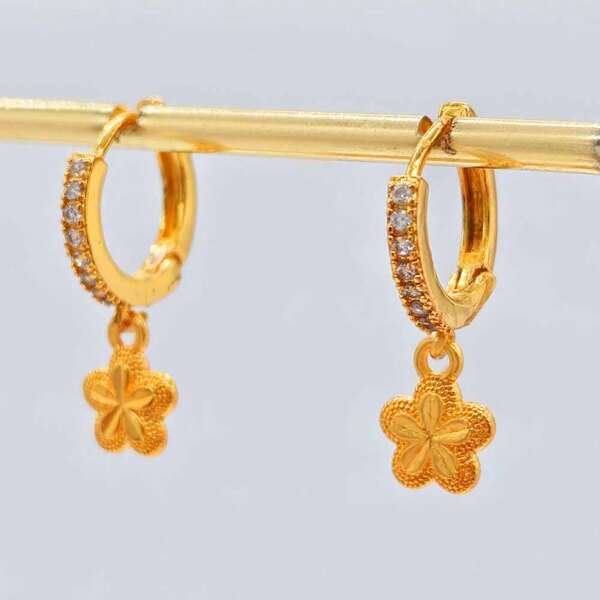 Pendientes chapados en oro con aro pequeño y redondo, joyas de moda para mujer, regalos, aros, perforaciones, accesorios de pendientes de oro