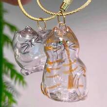 1pc Transparent Cat Hair Capsule Pendant, Pet Hair Souvenir Keychain, Suitable For Cat Lovers, Bag Ornaments Or Room Decoration Display