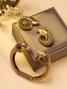 1 件复古公羊头镀金手链和 1 对公羊头个性耳环，独特的公羊头首饰套装，适合送给她、圣诞节、生日的礼物