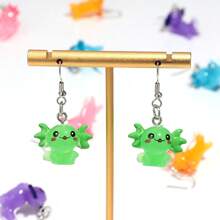 1 paire de boucles d'oreilles cloutées en acrylique mignonnes en forme de lézard, boucles d'oreilles mode animal gecko, conviennent pour le port quotidien et les soirées pour femmes