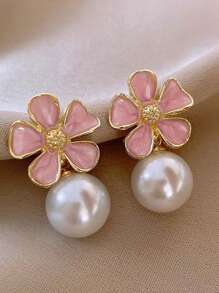 1 paire de boucles d'oreilles vintage en métal avec fleurs et fausses perles, accessoire élégant et à la mode pour femme, idéal au quotidien et lors des festivals.