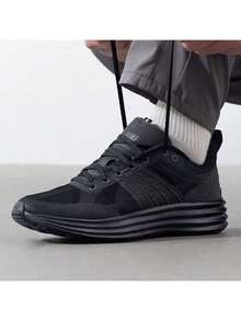 Nike Zapatillas de running informales, transpirables, de caña baja, cómodas y resistentes al desgaste, Lunar Roam Baita - Negro - Ver 2