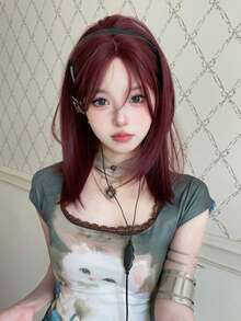 alicegarden 1 Stück hitzeresistente synthetische, gerade Perücke in Rot mit Mittelscheitel und Pony, 20 Zoll lang, aus Fasern hergestellt, geeignet für den täglichen Gebrauch, natürlich und realistisch. (Zubehör nicht enthalten)