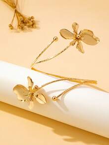 Floral Minimalist Armband, Adjustable Fashion Arm Cuff - Gold Flower Armlet - View 4